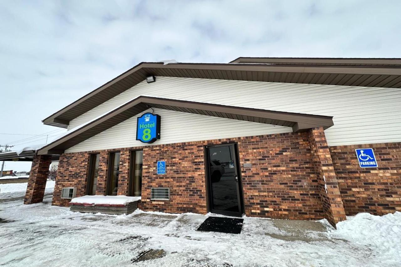 Super 8 By Wyndham Fergus Falls Exterior foto